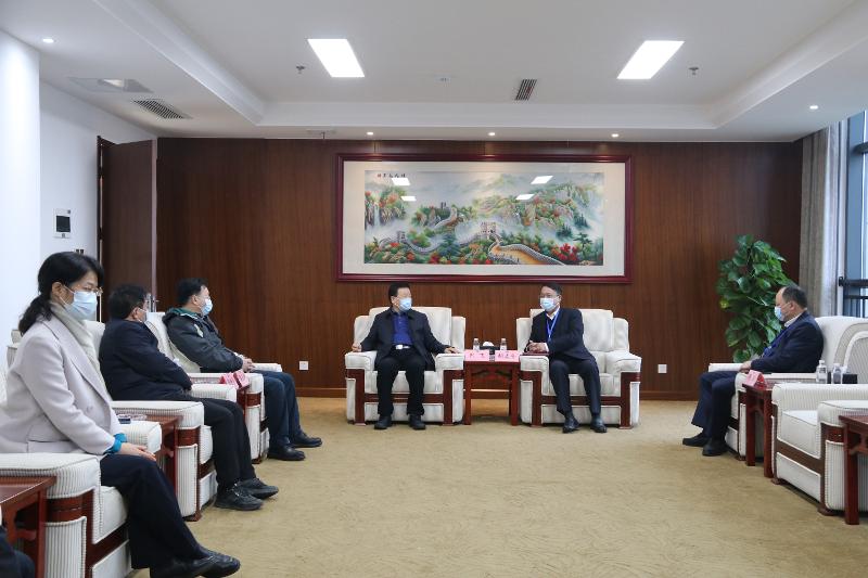 2022年12月，時(shí)任湖南省人民政府副省長、黨組成員，省國資委黨委書記陳飛到公司調(diào)研指導(dǎo)工作