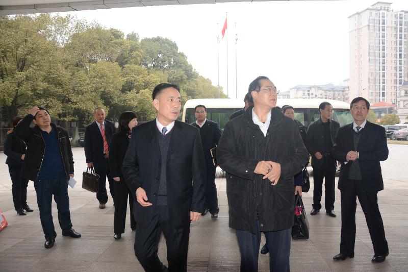 2014年12月，時(shí)任全國(guó)總工會(huì)書記處書記郭軍來公司調(diào)研